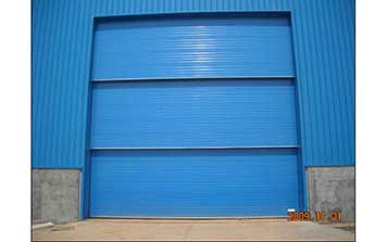 工業(yè)提升門