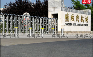 江蘇鹽城機(jī)場(chǎng)升降柱案例