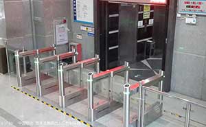 中國移動(dòng)寬通道擺閘出入口控制系統(tǒng)案例