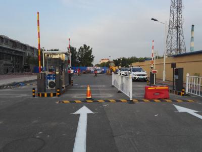 石油大學(xué)東營校區(qū)道閘案例 - 中出網(wǎng)-智能出入口與停車充電門戶