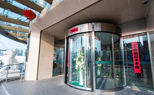 上海新視界眼科醫(yī)院旋轉(zhuǎn)門(mén)案例 - 中出網(wǎng)-智能出入口與停車(chē)充電門(mén)戶(hù)