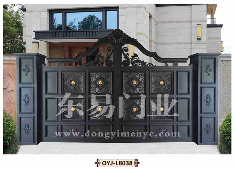 別墅大門(mén)