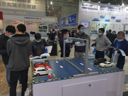 藍(lán)卡攜眾新品赴約2021武漢安博會(huì)