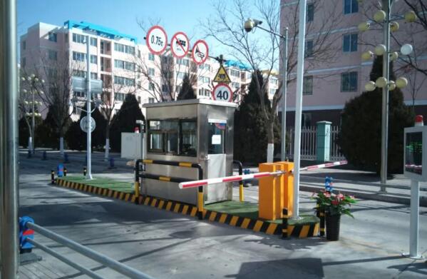 德亞ETC+車牌識(shí)別雙識(shí)別系統(tǒng)助力銀川燕鴿湖實(shí)現(xiàn)高效率通行