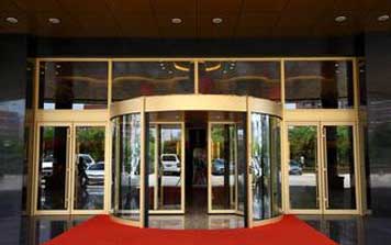 旋轉(zhuǎn)門(mén)