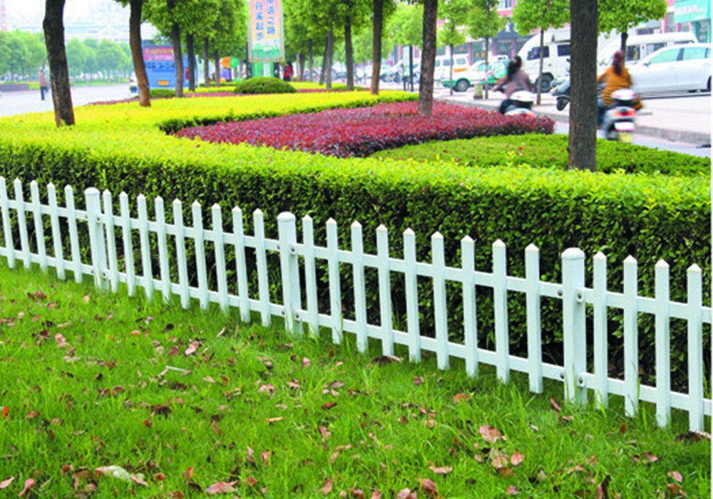 鋅鋼庭院護(hù)欄