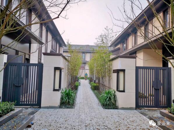 龍湖?長灘原麓新中式合院門