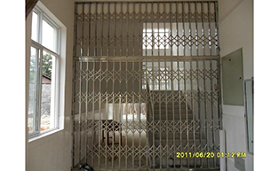 北京拉閘門(mén)工程案例 - 中出網(wǎng)-智能出入口與停車(chē)充電門(mén)戶