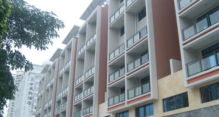 中山市小區(qū)住宅陽臺(tái)護(hù)欄案例 - 中出網(wǎng)-智能出入口與停車充電門戶