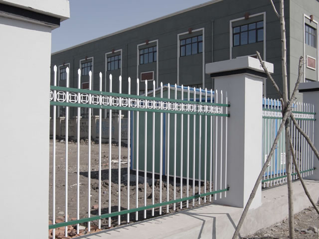 鋅鋼護(hù)欄 - 鋅鋼護(hù)欄