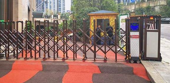 石家莊出安智能伸縮門成為石家莊天林石無(wú)二電子有限公司的守門神