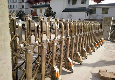 招財(cái)進(jìn)寶工程案例 - 中出網(wǎng)-智能出入口與停車充電門戶