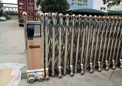 招財(cái)進(jìn)寶工程案例 - 中出網(wǎng)-智能出入口與停車充電門戶