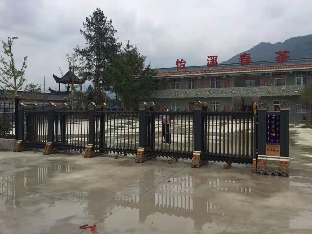 招財(cái)進(jìn)寶工程案例 - 中出網(wǎng)-智能出入口與停車充電門戶