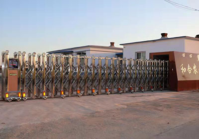 招財(cái)進(jìn)寶工程案例 - 中出網(wǎng)-智能出入口與停車充電門戶