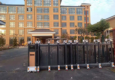 藍(lán)鉆系列案例 - 中出網(wǎng)-智能出入口與停車充電門戶