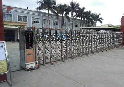 步步高系列案例 - 中出網(wǎng)-智能出入口與停車充電門戶