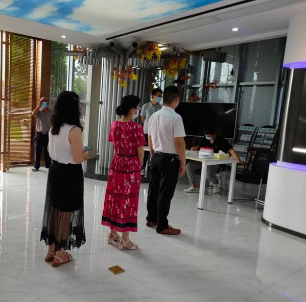 關(guān)愛家人 | 湘聯(lián)股份組織全體員工進(jìn)行核酸檢測