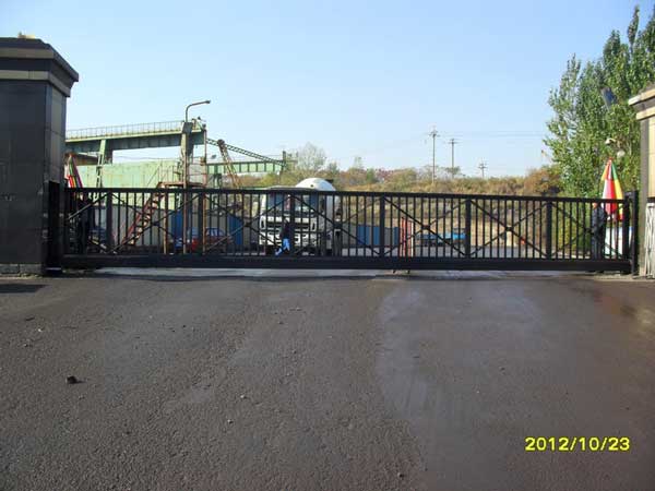 慶賀鞍山出安智能懸浮門進(jìn)駐鞍山鋼鐵公司