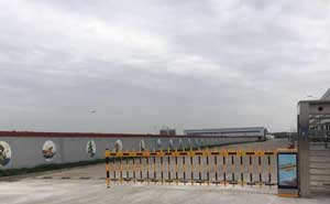 蚌埠電力工業(yè)園柵欄道閘案例