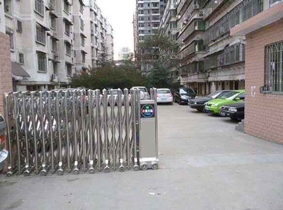 祝賀保定出安智能電動伸縮門進駐哈羅城