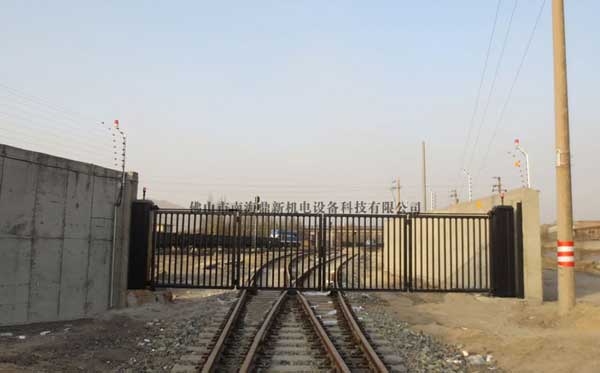 包頭市包鋼集團(tuán)對(duì)包頭出安智能懸浮門表示贊賞