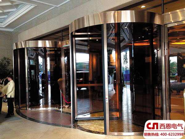 三翼旋轉(zhuǎn)門