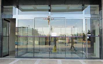 玻璃自動(dòng)門-有邊框