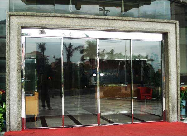 信業(yè)大廈自動(dòng)門(mén)工程案例 - 中出網(wǎng)-智能出入口與停車(chē)充電門(mén)戶