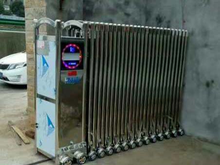 熱烈祝賀鄭州出安智能電動(dòng)伸縮門(mén)進(jìn)駐鄭州銀三角鴻運(yùn)機(jī)械制造有限公司