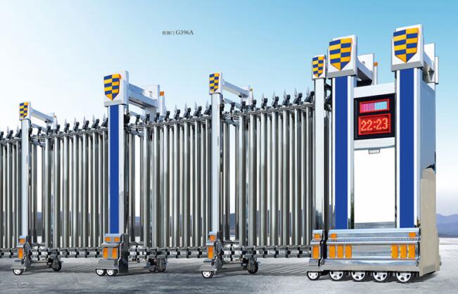 唐山出安智能伸縮門為新華聯(lián)國花園大門口添上色彩