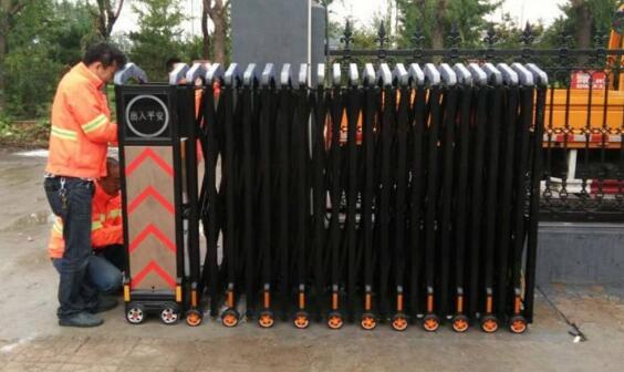 唐山出安智能電動(dòng)伸縮門帶給唐山市德龍鋼鐵有限公司的形象展示