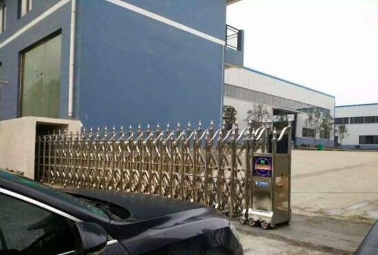 溫州瑞隆智能科技有限公司與溫州出安智能電動伸縮門達(dá)成合作協(xié)議