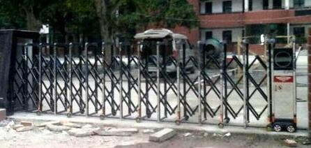 溫州市籀園小學(xué)一直信賴溫州出安智能電動(dòng)伸縮門