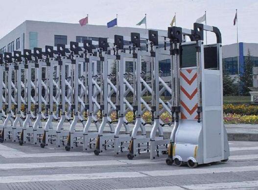 紹興宇玎紡織有限公司大門口的電動伸縮門由紹興出安智能提供