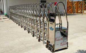 揚(yáng)州泰達(dá)環(huán)保有限公司電動(dòng)伸縮門案例