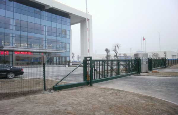 泰州市疾病預(yù)防控制中心對泰州出安智能懸浮門表示好評