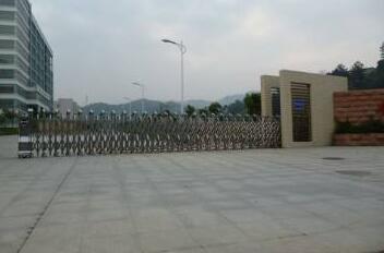 臺州技師學(xué)院與臺州出安智能伸縮門達(dá)成合作協(xié)議