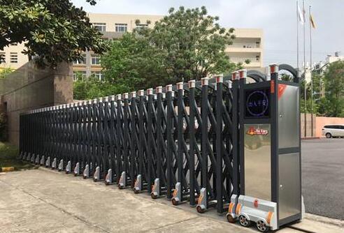 臺州一號與臺州出安智能電動伸縮門達成合作協(xié)議