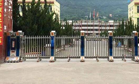 嘉興學院南湖學院點綴嘉興出安智能電動伸縮門