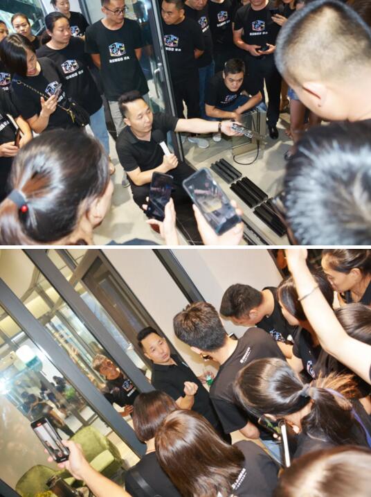 榮高門窗董事長黃榮高先生對實物細節(jié)進行指導培訓