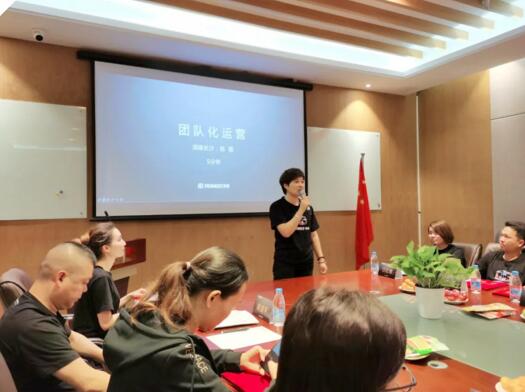 湖南長沙店楊霞女士