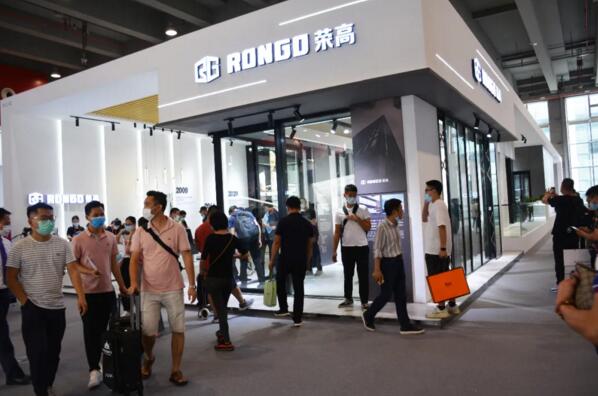 廣州建博會|榮高門窗沉淀三年，全新亮相，引爆全場！