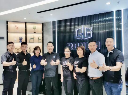 走訪客戶終端，共商榮高門窗區(qū)域迅速發(fā)展