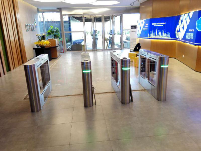 太原出安智能通道閘進(jìn)駐太原綠地集團(tuán)