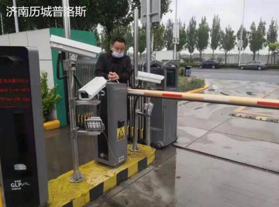 濟(jì)南歷城項(xiàng)目道閘保養(yǎng)