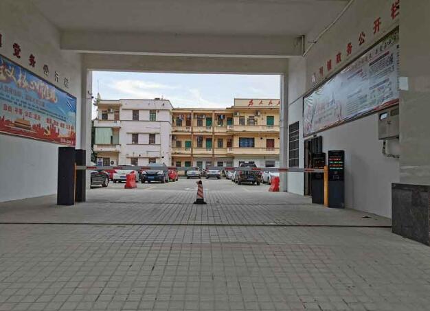 廣東省茂名電白霞洞人民政府 - 中出網(wǎng)-智能出入口與停車充電門戶