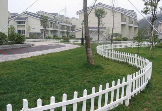 湖州出安智能護欄在誠通公園里的應用工程