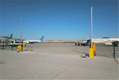 泰山景區(qū)奧秀苑兩進(jìn)兩出三代車牌識別系統(tǒng)安裝調(diào)試完成 - 中出網(wǎng)-智能出入口與停車充電門戶