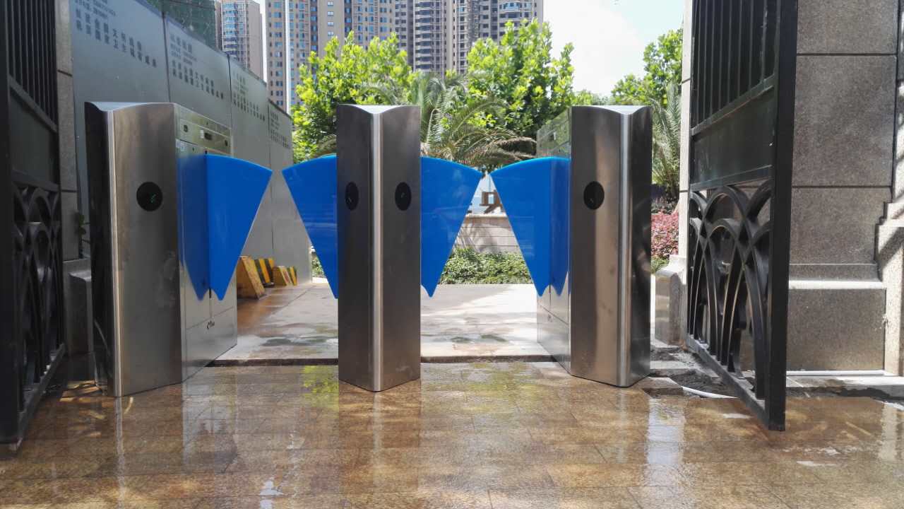 郴州出安智能通道閘進(jìn)駐郴州市湘域中央花園